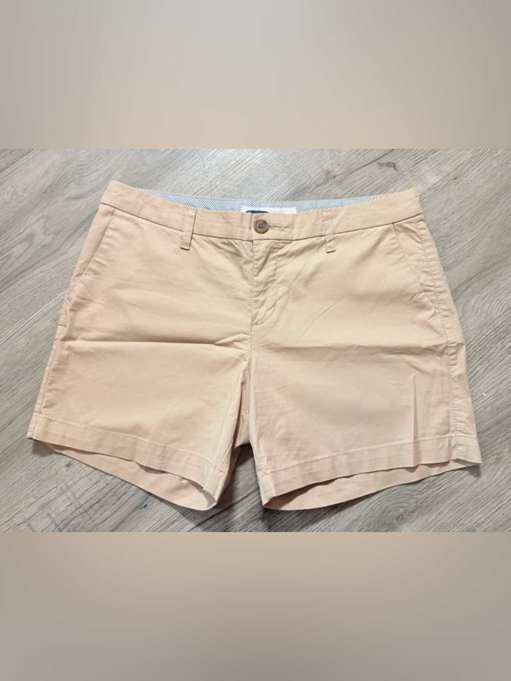 Old Navy Beige Everyday Shorts